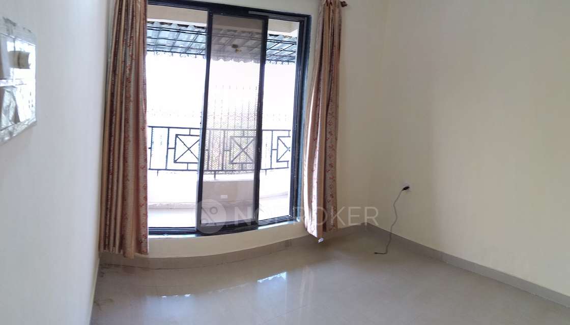 1 BHK Flat In Siddhivinayak Complex for Rent  In  Sector 10