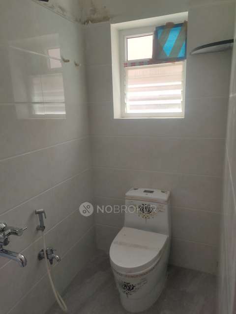 2 BHK Flat In Harinis Gokulam For Sale  In Sholinganallur