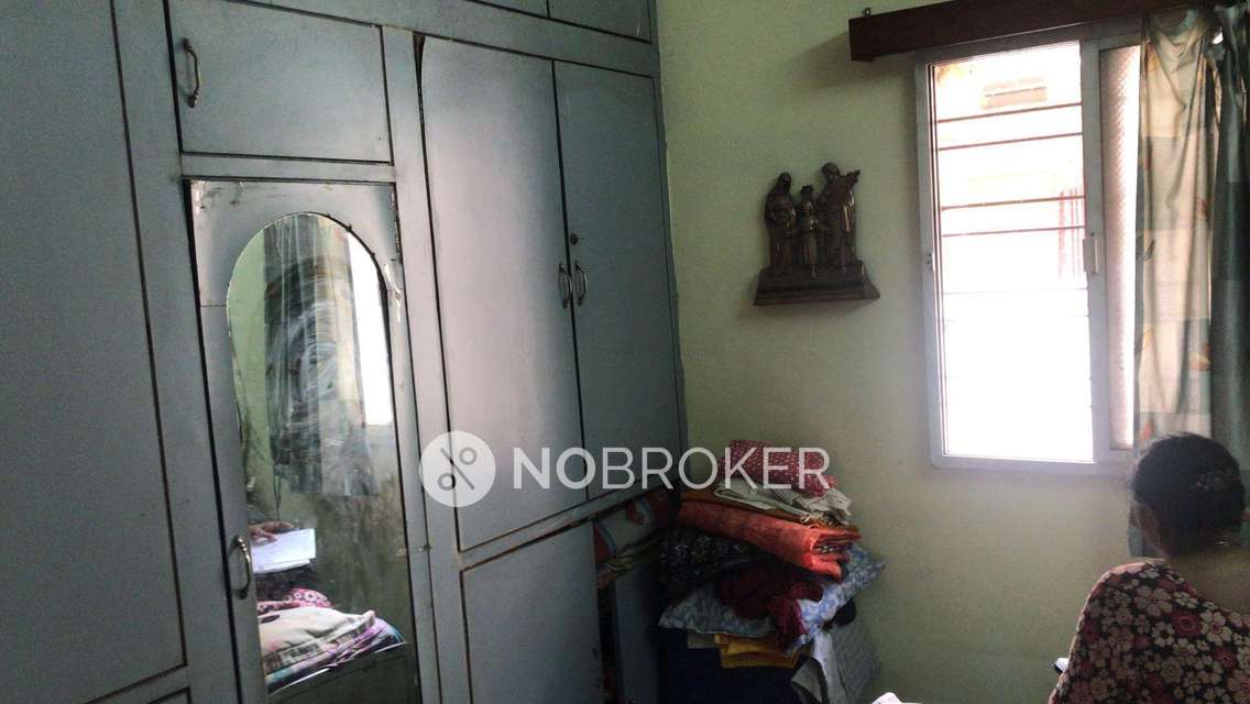 2 BHK Flat In Laxmi Complex for Rent  In Erragadda