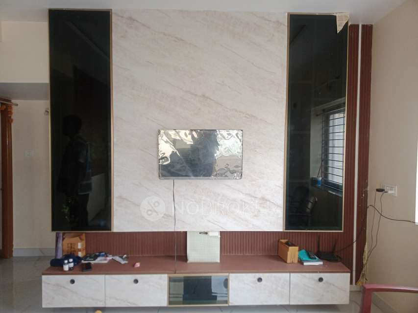 2 BHK Flat In Vishnu Nivas, Gayatri Nagar For Sale  In Borabanda