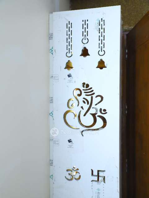 2 BHK Flat In Vishnu Nivas, Gayatri Nagar For Sale  In Borabanda