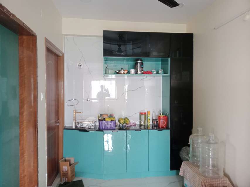2 BHK Flat In Vishnu Nivas, Gayatri Nagar For Sale  In Borabanda