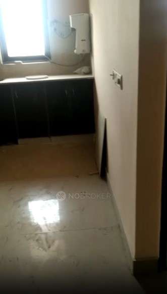 3 BHK Flat In Mahaluxmi Tower for Rent  In Ghazipur Rd, Kaushambi