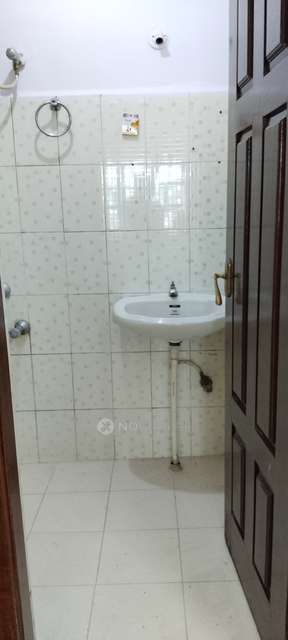 3 BHK Flat In Paradise Manor For Sale  In Jp Nagar