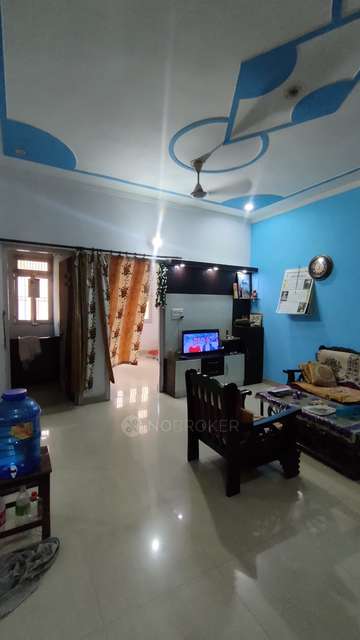 2 BHK Flat In Radha Krishna Apartment  For Sale  In Shastri Nagar