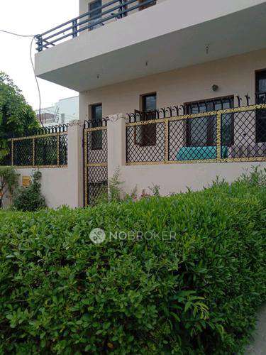 2 BHK House for Rent  In Sector 23