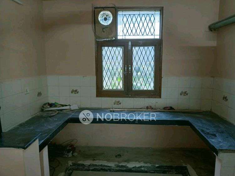 3 BHK Flat In Appartment  for Rent  In Kaushambi