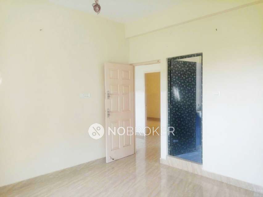 2 BHK Flat In Lakshmi Nivasam For Sale  In Mannivakkam