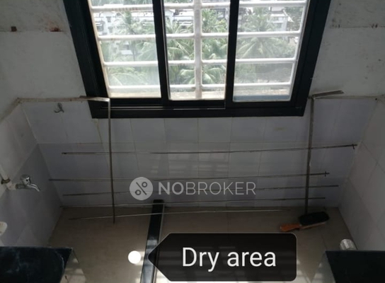 2 BHK Flat In Blue Monarch For Sale  In Andheri East