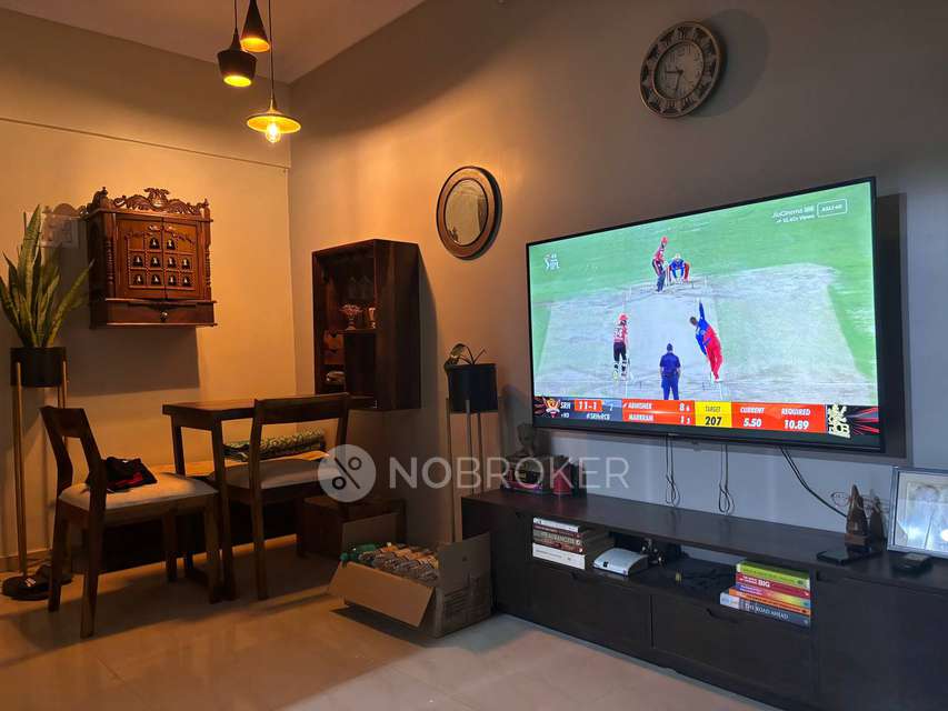 1 BHK Flat In Ganesh Baug Chs For Sale  In Thane West