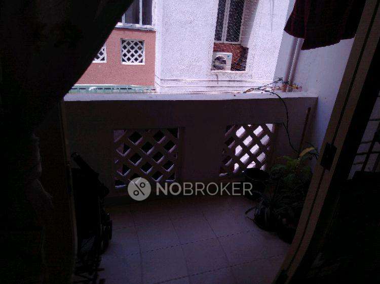 3 BHK Flat In Ishayara Apartment, Near Medavakkam Koot Road For Sale  In Isha Yara