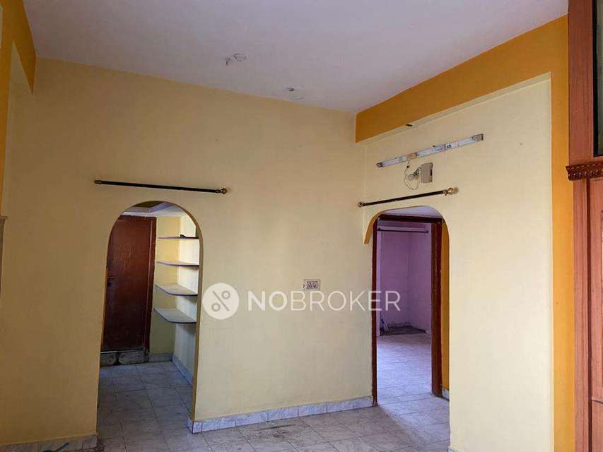 2 BHK Flat In Sri Maruti Residency  For Sale  In Champapet