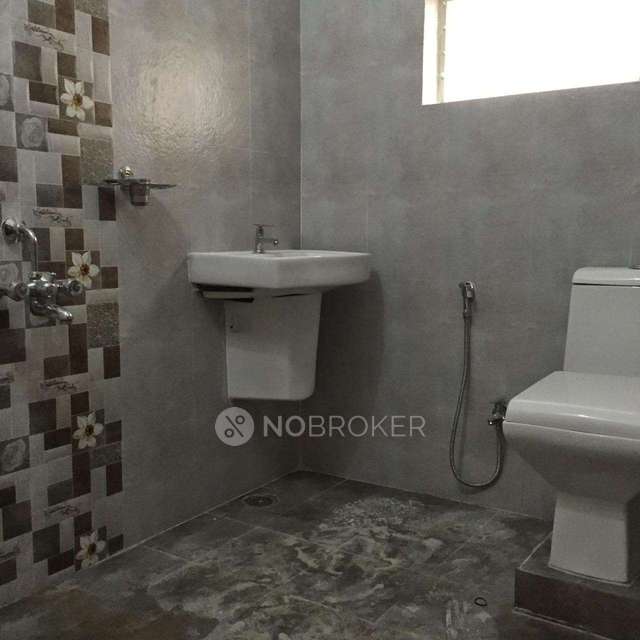 4+ BHK House For Sale  In  Alwal