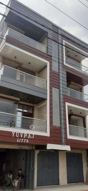 2 BHK Flat In Builder Floor For Sale  In Vasundhara