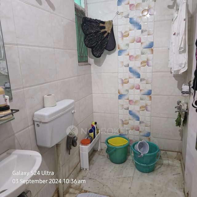 2 BHK Flat In Gokul Apartments For Sale  In Safdarjung Enclave