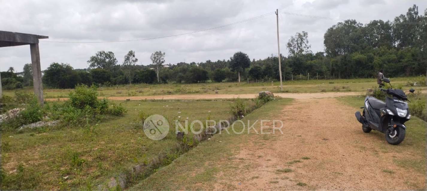 Plot For Sale  In Vajarahalli