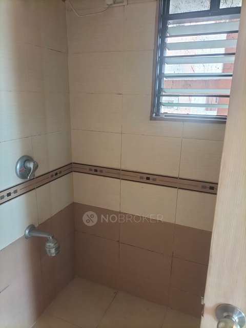 2 BHK Flat In Magarpatta Jasminium for Rent  In Hadapsar