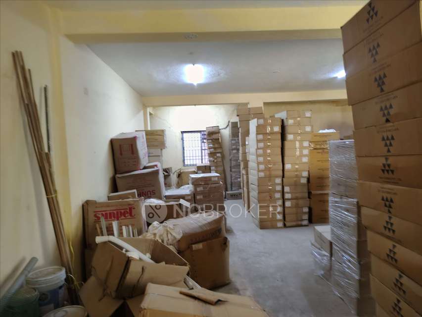 Godown/Warehouse in Gerugambakkam, Chennai for sale 