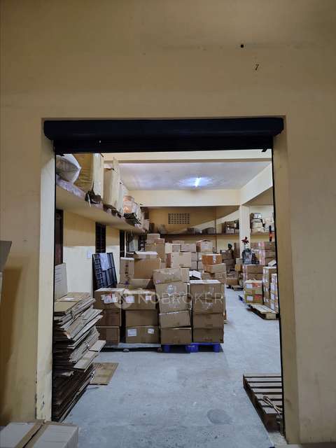 Godown/Warehouse in Gerugambakkam, Chennai for sale 