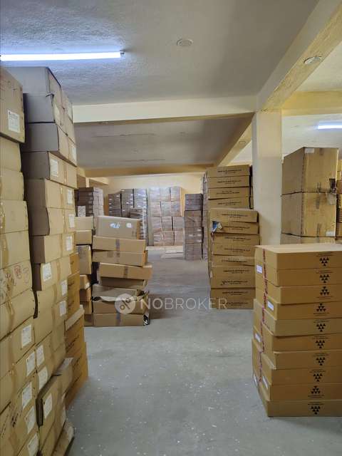 Godown/Warehouse in Gerugambakkam, Chennai for sale 