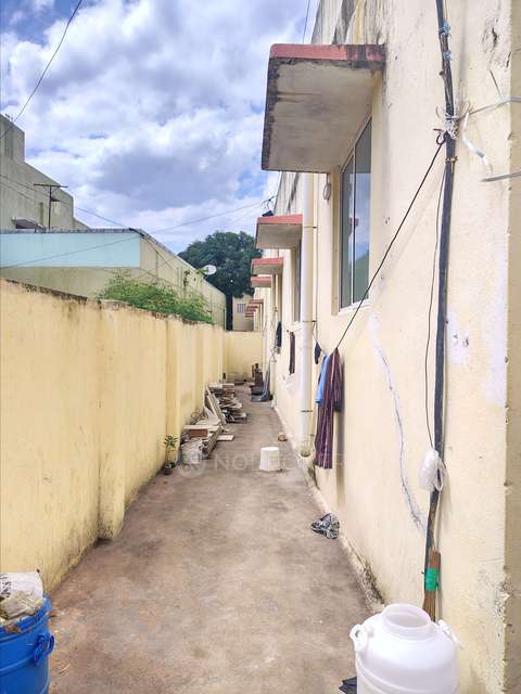 Godown/Warehouse in Gerugambakkam, Chennai for sale 