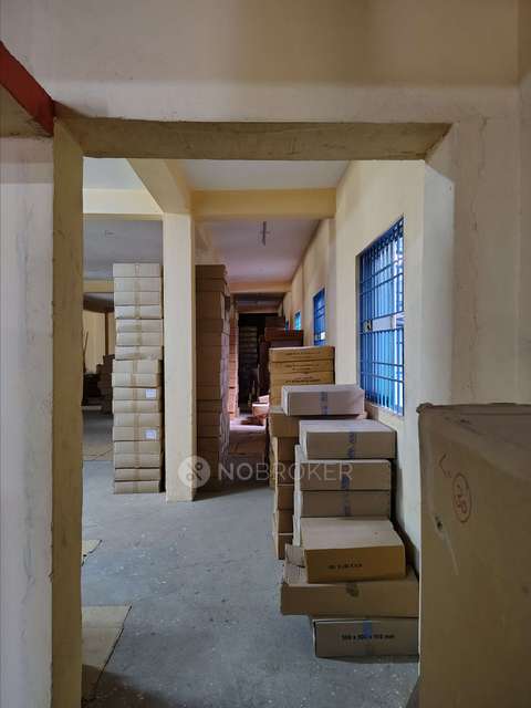 Godown/Warehouse in Gerugambakkam, Chennai for sale 
