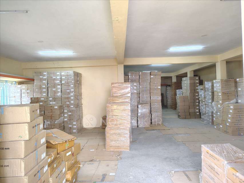 Godown/Warehouse in Gerugambakkam, Chennai for sale 