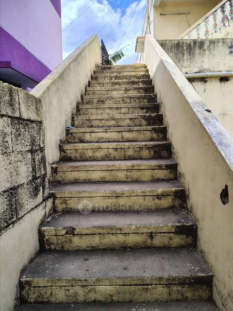 Godown/Warehouse in Gerugambakkam, Chennai for sale 