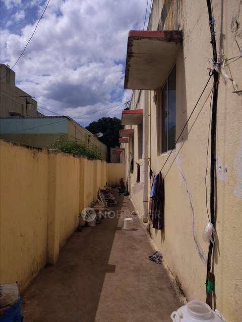 Godown/Warehouse in Gerugambakkam, Chennai for sale 