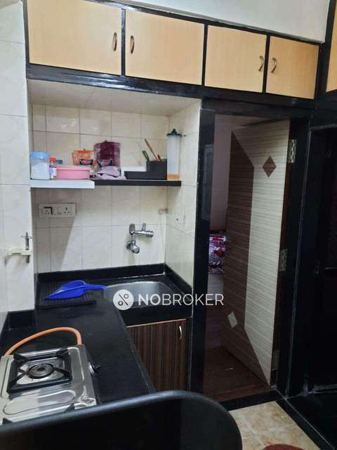 2 BHK Flat In Pradeep Cooperative Housing Society For Sale  In Bandra West