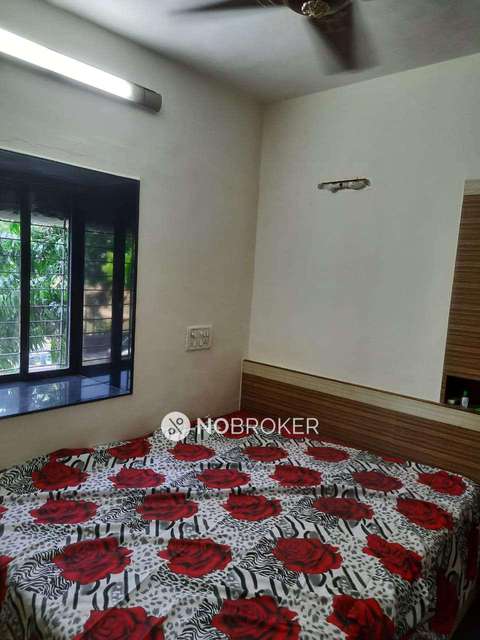 2 BHK Flat In Pradeep Cooperative Housing Society For Sale  In Bandra West