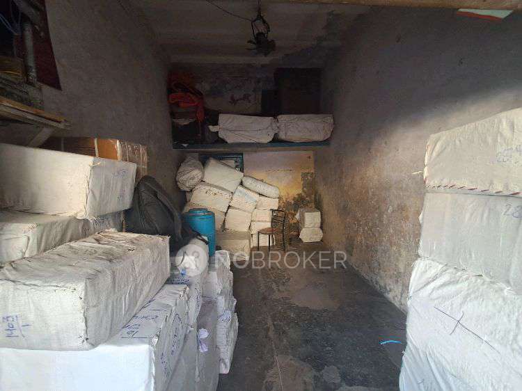 Shop in Kamla Market, Delhi for sale 