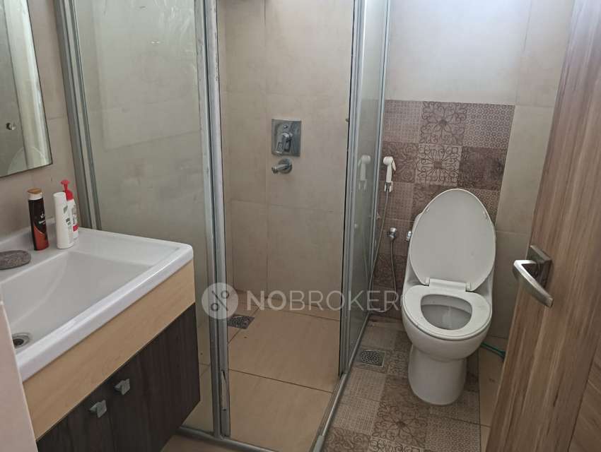 4+ BHK Flat In Mytas Hill County For Sale  In Nizampet