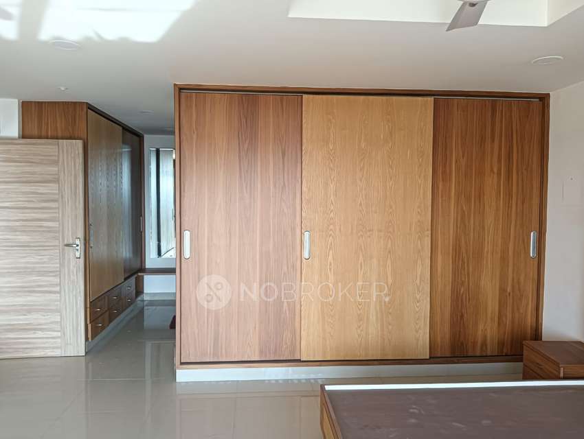 4+ BHK Flat In Mytas Hill County For Sale  In Nizampet