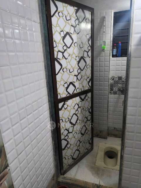 1 RK Flat In Ramchandra Building  For Sale  In Ulhasnagar  