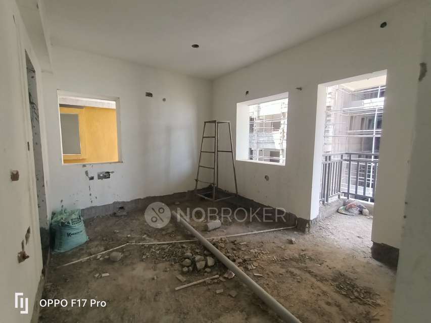 3 BHK Flat In Vijay And Rvs Sai Vanamali For Sale  In Miyapur