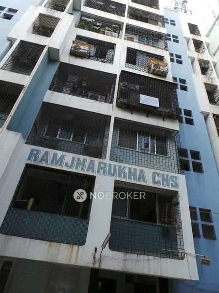 1 BHK Flat In Ishan Ramji Sra Building For Sale  In Kandivali West
