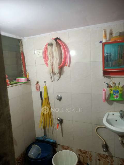 1 BHK Flat In Rcb Society For Sale  In Amar Mahal