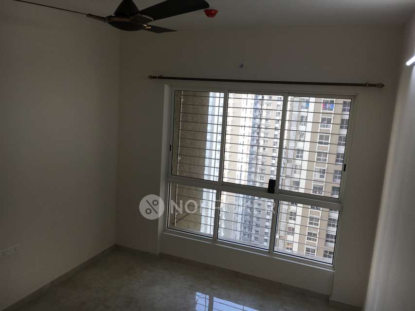 2 BHK Flat In Lodha Amara, Thane For Sale  In Thane West