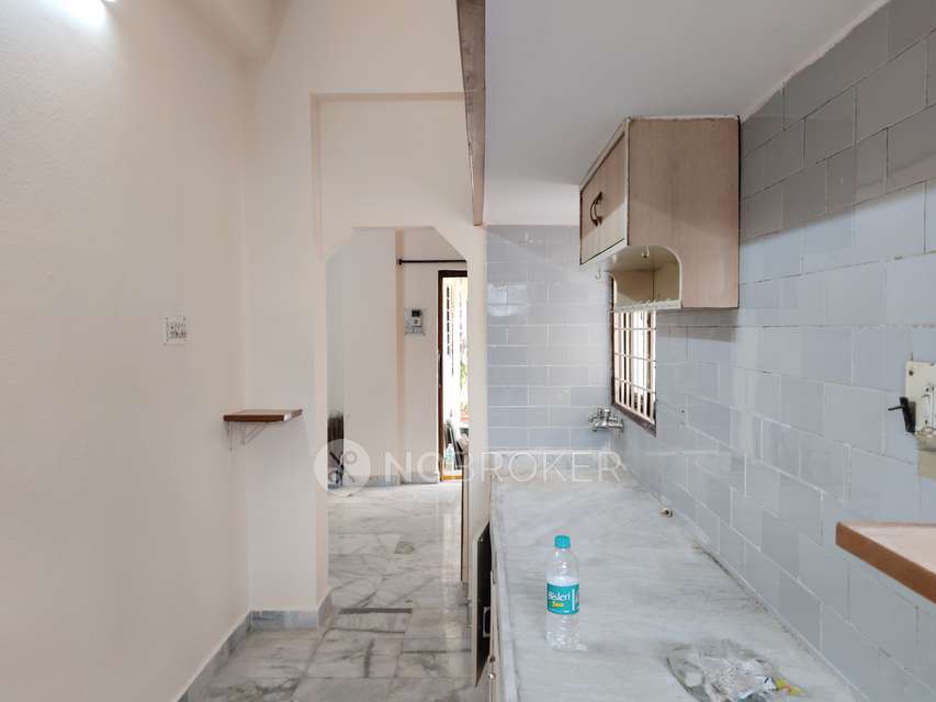 2 BHK Flat In Jaya Castle Apartments For Sale  In Amberpet