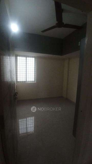 1 BHK Flat In Standalone Building  for Rent  In Thanisandra