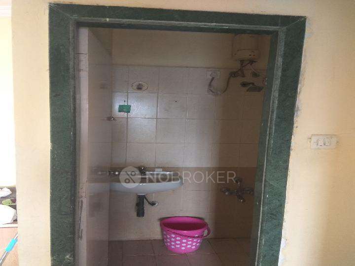 1 BHK Flat In Accord Apartment For Sale  In Kandivali West