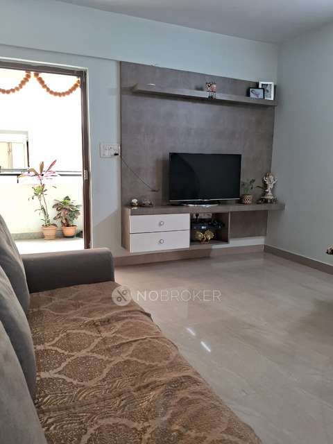 2 BHK Flat In Pearlite Lakeside Apartment, Parappana Agrahara For Sale  In Parappana Agrahara