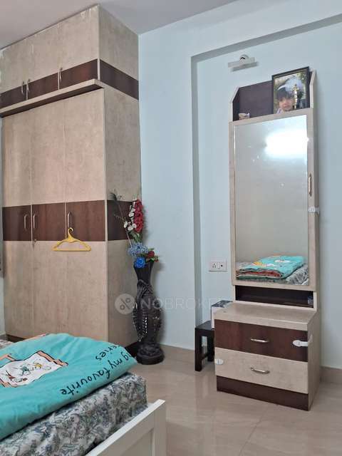 2 BHK Flat In Pearlite Lakeside Apartment, Parappana Agrahara For Sale  In Parappana Agrahara