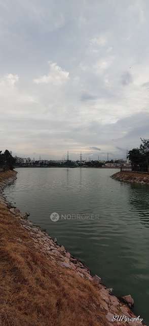 2 BHK Flat In Pearlite Lakeside Apartment, Parappana Agrahara For Sale  In Parappana Agrahara