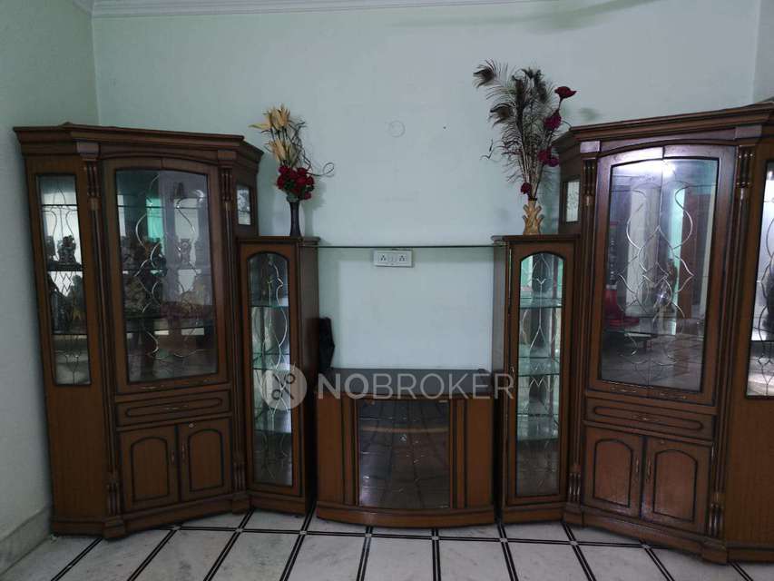 3 BHK Flat In Dda Flat Shalimar Bagh For Sale  In Shalimar Bagh