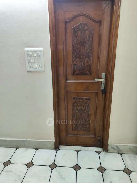 3 BHK Flat In Dda Flat Shalimar Bagh For Sale  In Shalimar Bagh