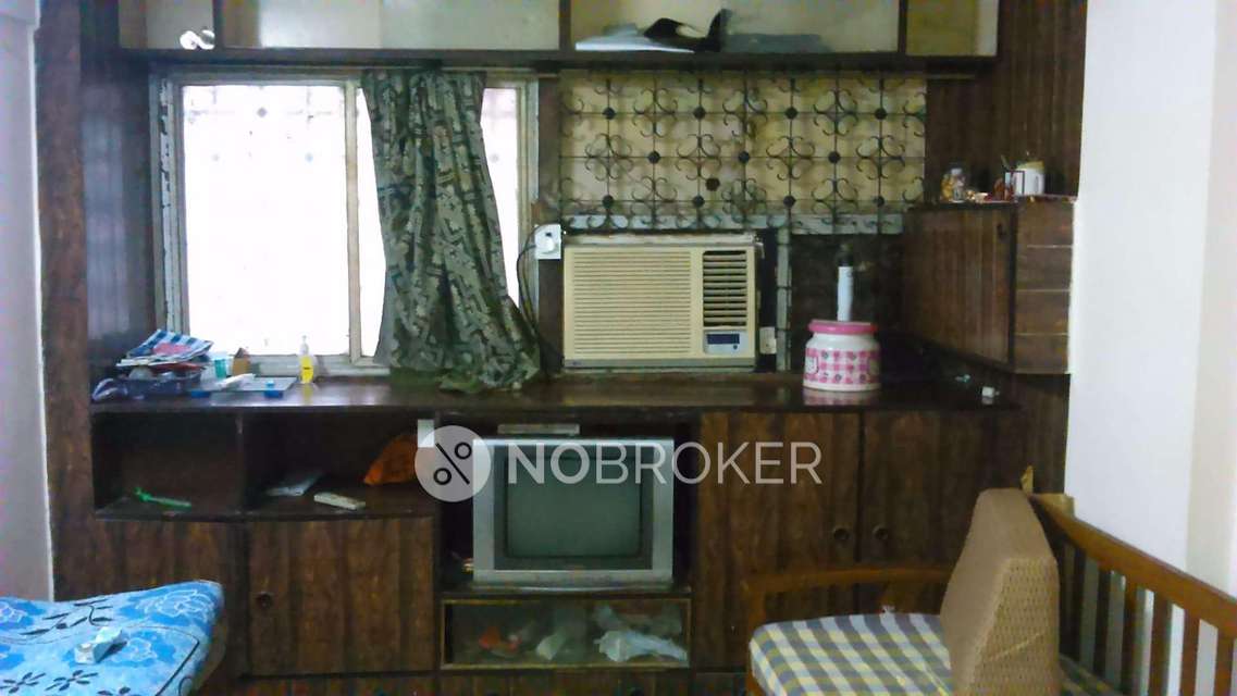 2 BHK Flat In Sylvan Apartments For Sale  In Mahim West