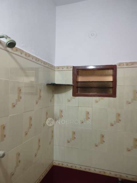 2 BHK Flat In Niranjana Flats For Sale  In Medavakkam