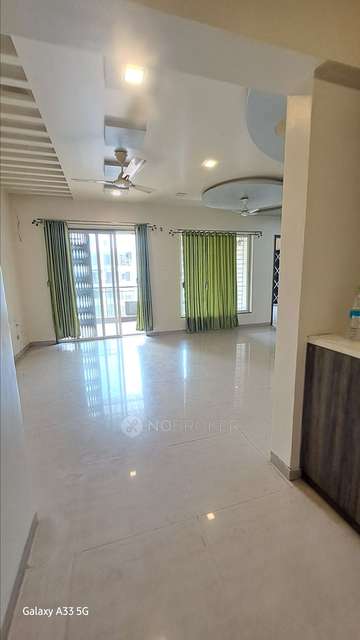 3 BHK Flat In Park Express  For Sale  In Baner